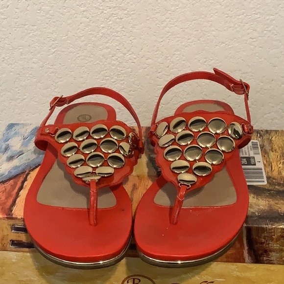 Persimmon colored Pre-loved Bella Vita sandals - Picture 2 of 3